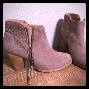 Maurice's booties Women's size 7